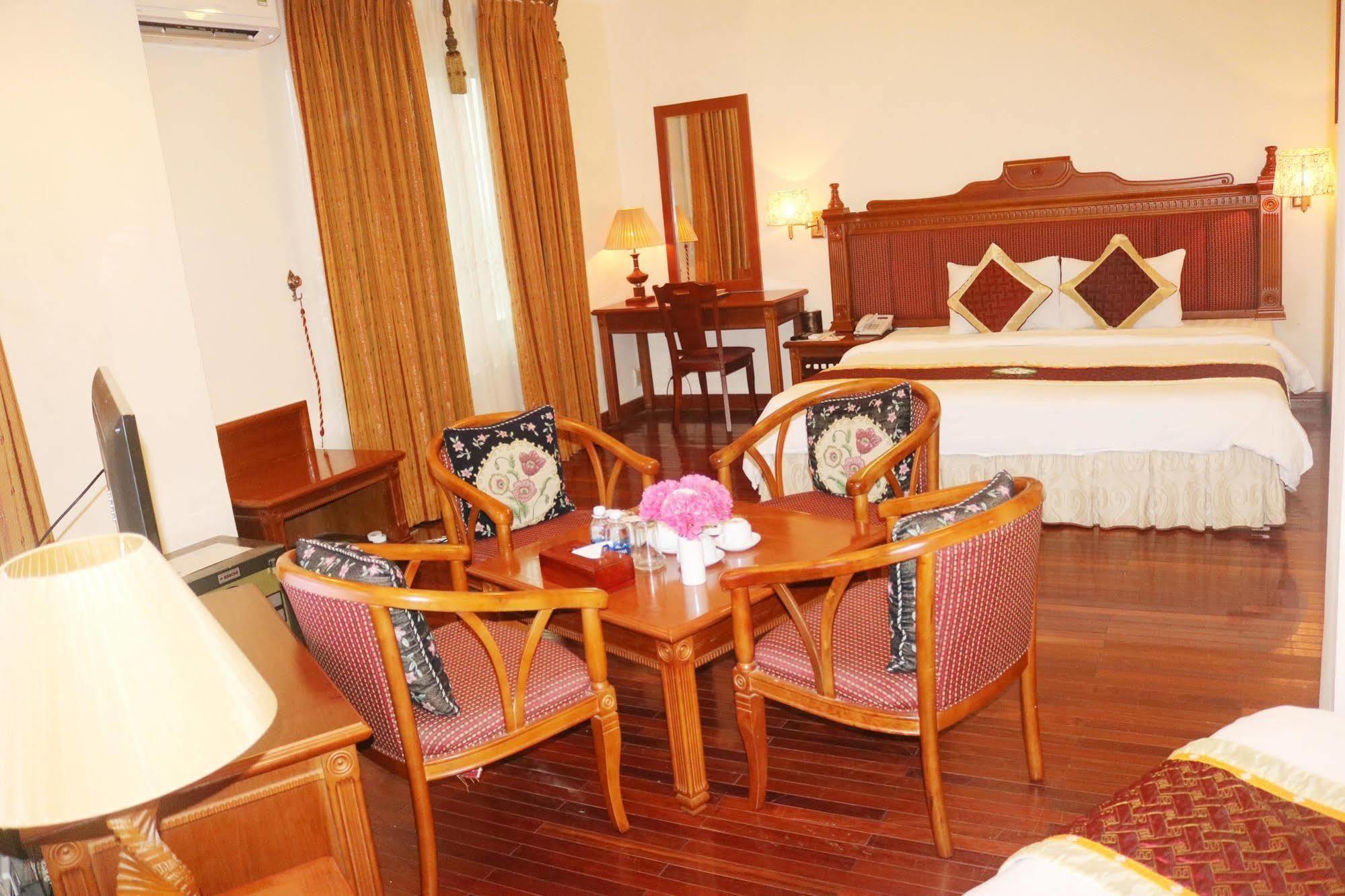 Central Hotel Quảng Ngãi Kültér fotó