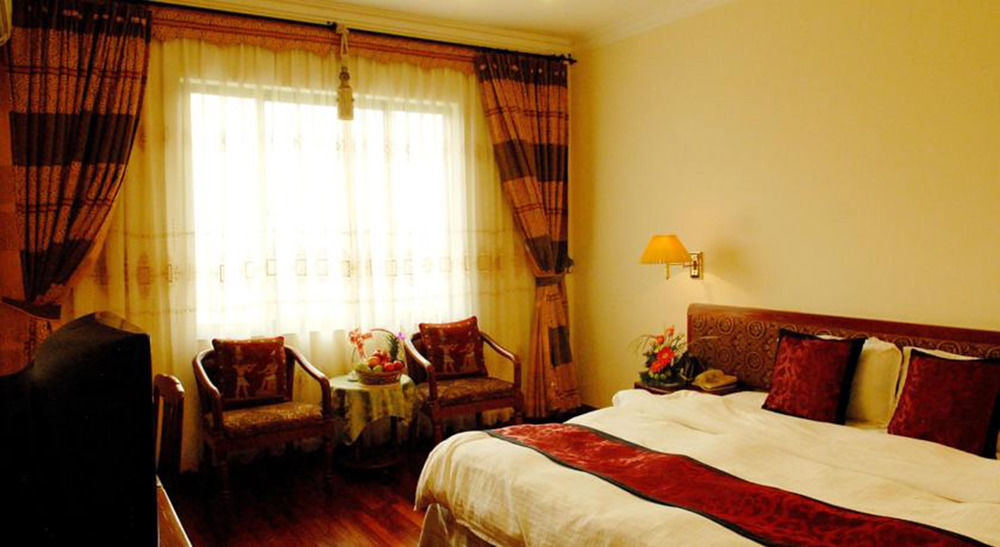 Central Hotel Quảng Ngãi Kültér fotó